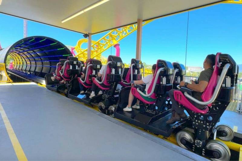 Thundervolt Rails Take a 45-second virtual ride on Playland’s ThunderVolt, ‘Canada’s ...